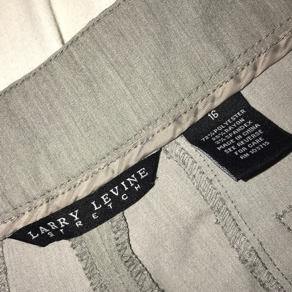 Capris - Picture 2 of 4